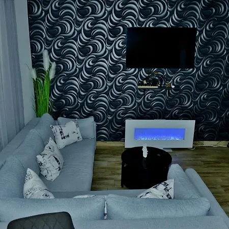 Apartment Lorena S Dvoristem-With Garden -Prizemlje,Eg,Pianterreno,Ground Floor * Rijeka