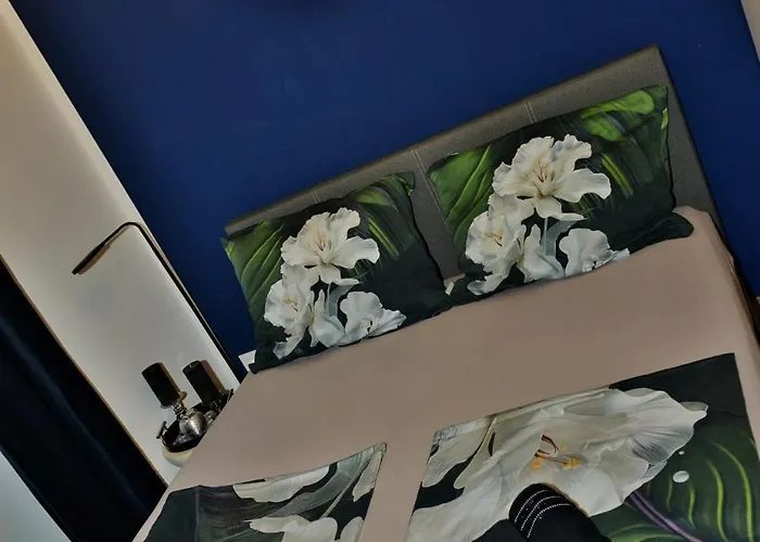 Lorena S Dvoristem-with Garden -prizemlje,eg,pianterreno,ground Floor *